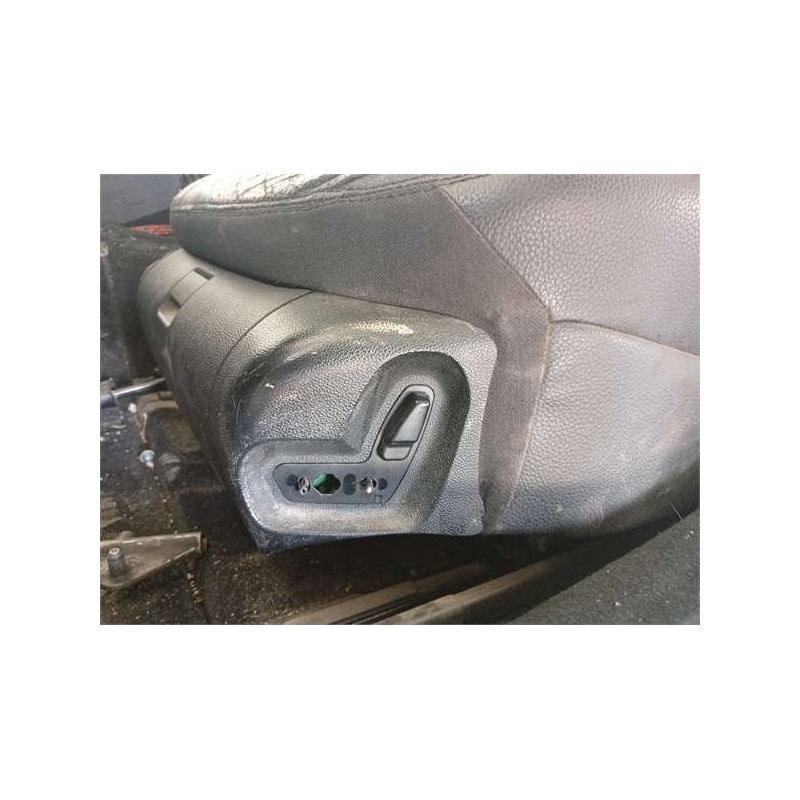 ASIENTO DEL. IZDO.