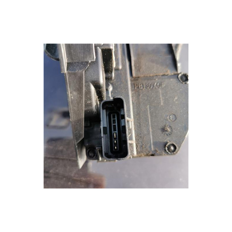 CERRADURA PUERTA DEL. IZDA.