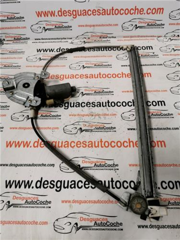 ELEVALUNAS ELECTRICO DEL. DCHO.