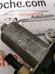 ELEVALUNAS ELECTRICO DEL. DCHO.