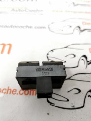 BOTONERA PUERTA DEL. IZDA.