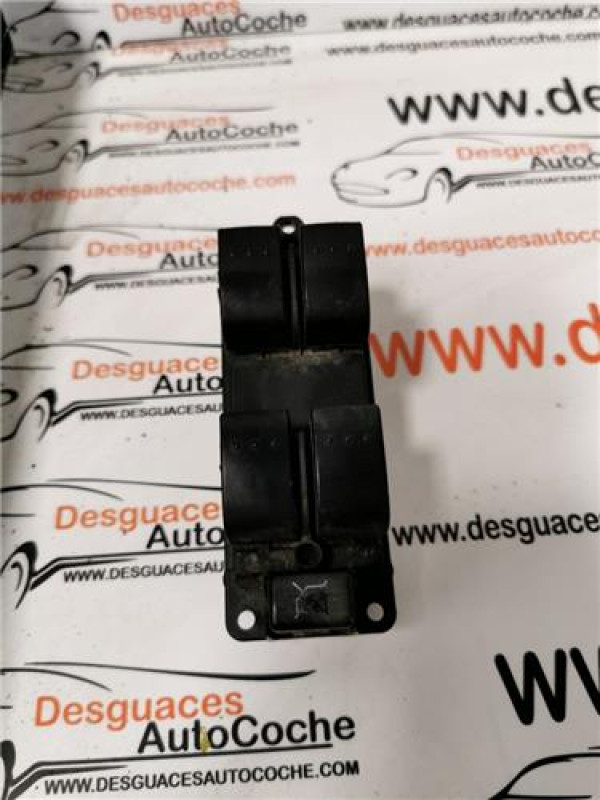 BOTONERA PUERTA DEL. IZDA.