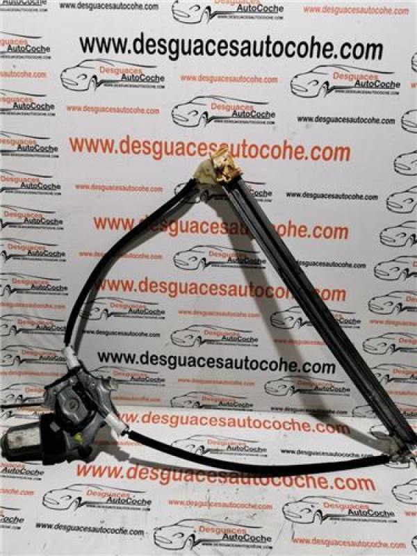 ELEVALUNAS ELECTRICO IZDO.