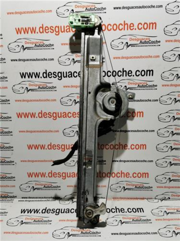 ELEVALUNAS ELECTRICO DEL. DCHO.