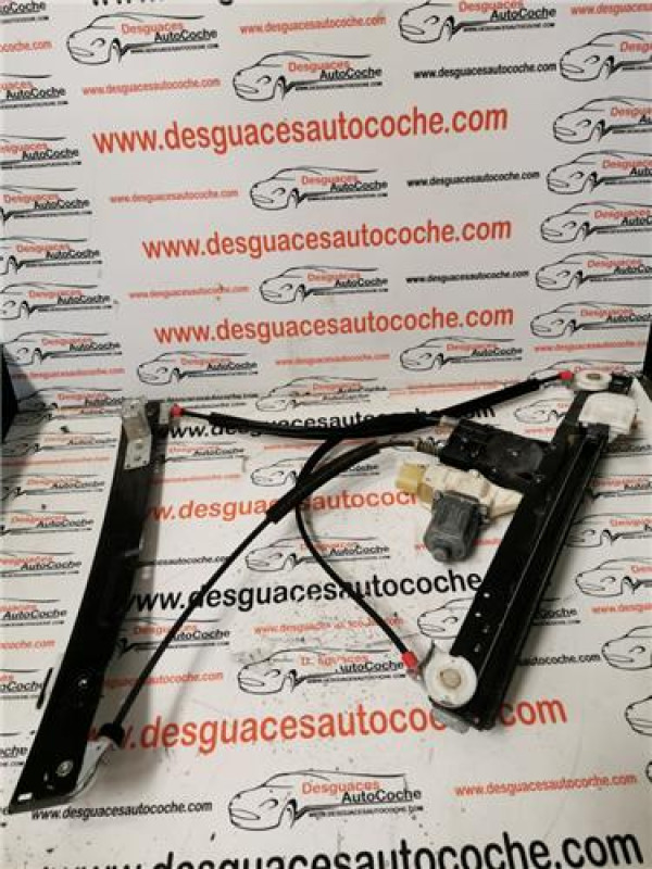 ELEVALUNAS ELECTRICO DEL. DCHO.