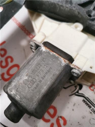 ELEVALUNAS ELECTRICO DEL. IZDO.