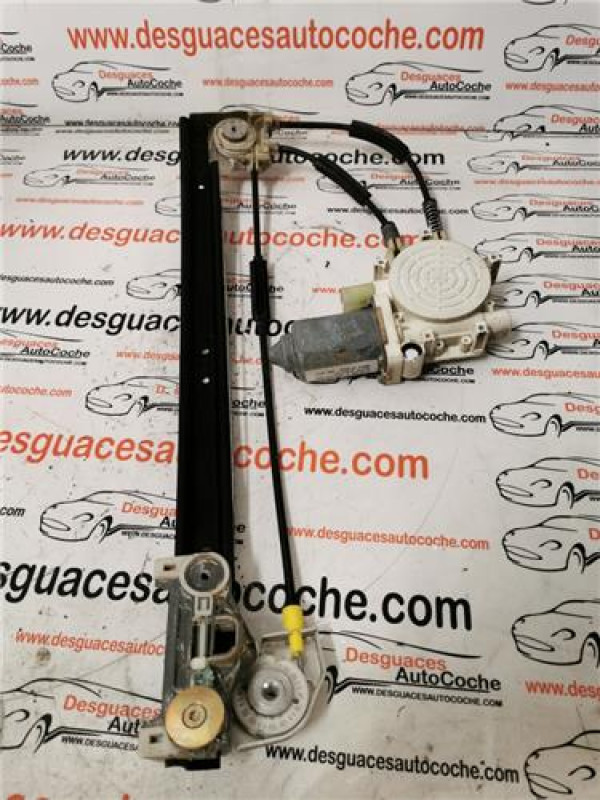 ELEVALUNAS ELECTRICO TRA. DCHO.