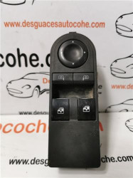 BOTONERA PUERTA DEL. IZDA.