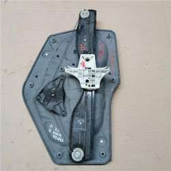 ELEVALUNAS ELECTRICO TRA. IZDO.