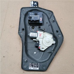 ELEVALUNAS ELECTRICO TRA. IZDO.