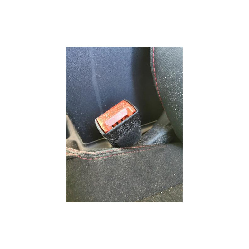 ANCLAJE CINTURON DEL. IZDO.