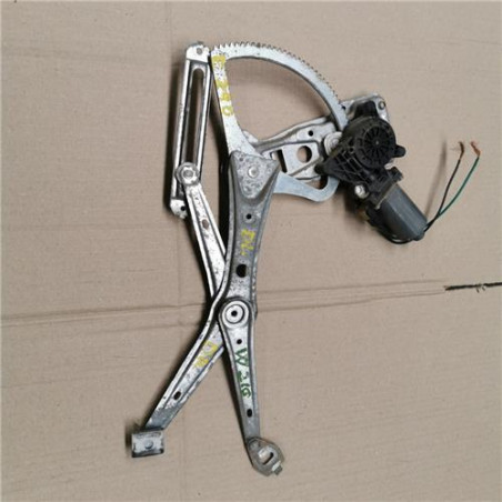 ELEVALUNAS ELECTRICO DEL. DCHO.