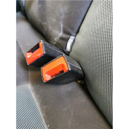 ANCLAJE CINTURON TRA. IZDO.