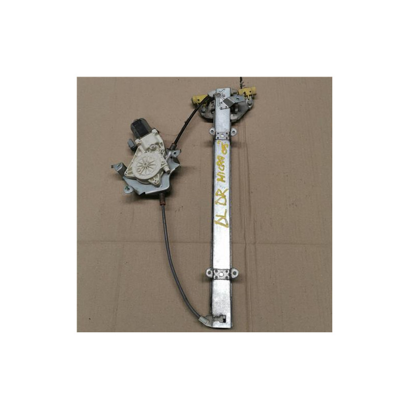 ELEVALUNAS ELECTRICO DEL. DCHO.