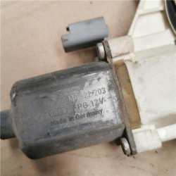 ELEVALUNAS ELECTRICO DEL. DCHO.