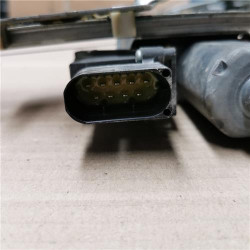 ELEVALUNAS ELECTRICO DEL. IZDO.