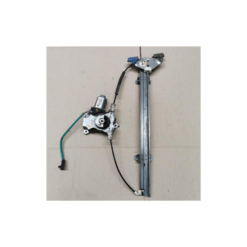 ELEVALUNAS ELECTRICO DEL. IZDO.