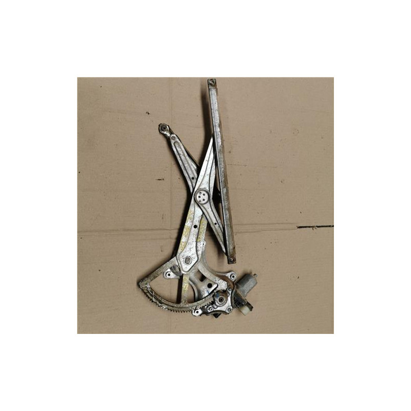 ELEVALUNAS ELECTRICO DEL. DCHO.