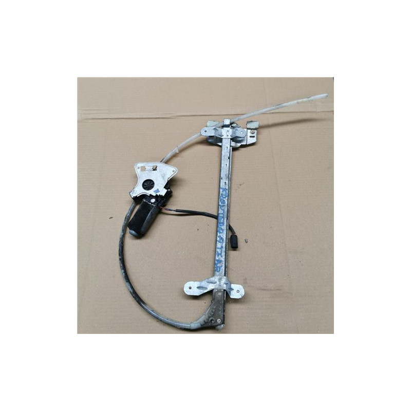 ELEVALUNAS ELECTRICO TRA. DCHO.