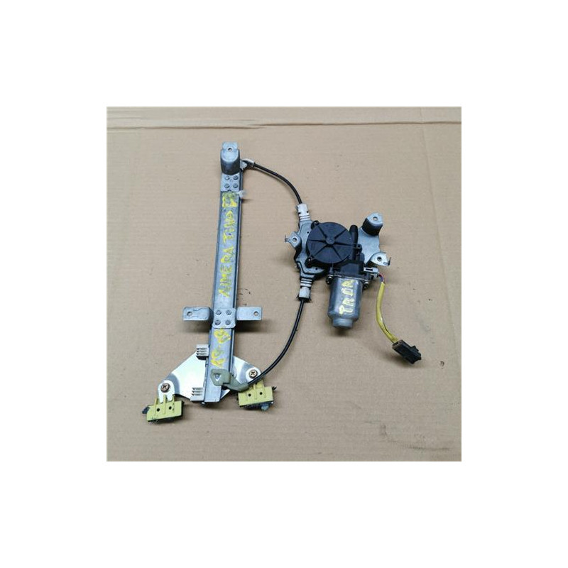 ELEVALUNAS ELECTRICO TRA. DCHO.