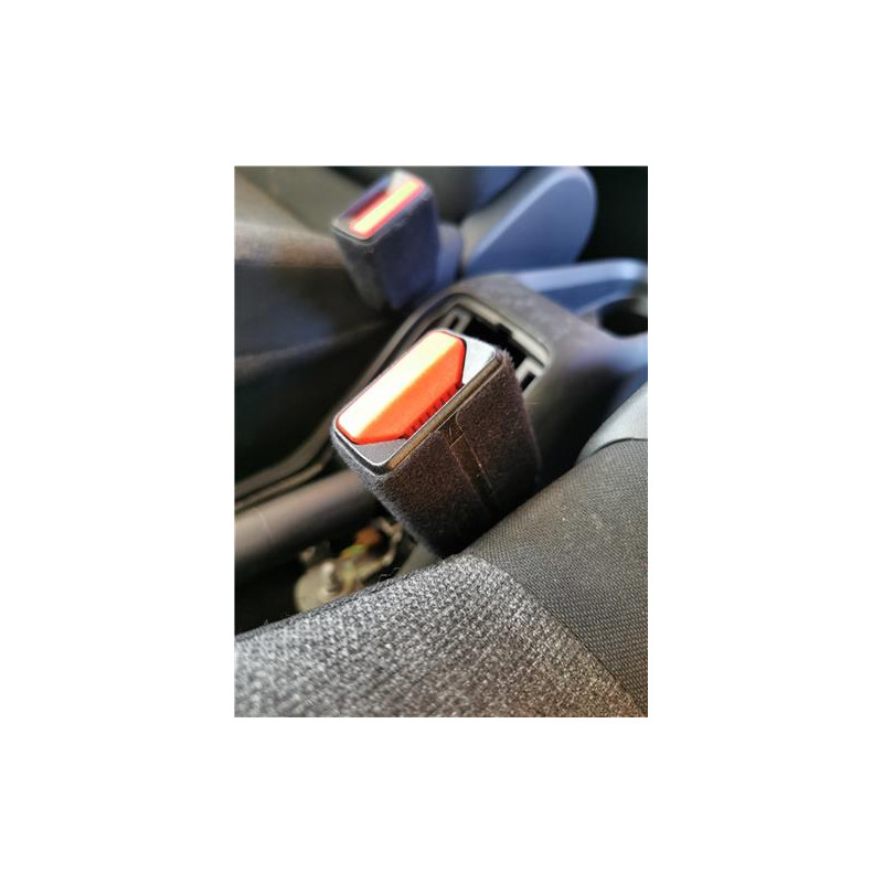 ANCLAJE CINTURON DEL. IZDO.