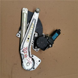 ELEVALUNAS ELECTRICO TRA. IZDO.