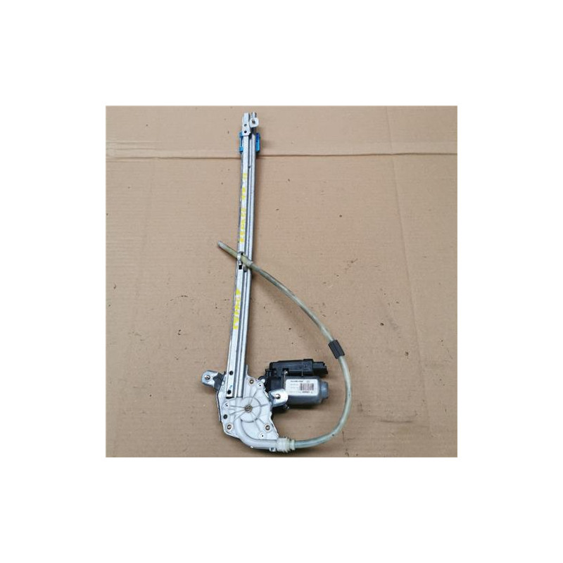 ELEVALUNAS ELECTRICO TRA. IZDO.