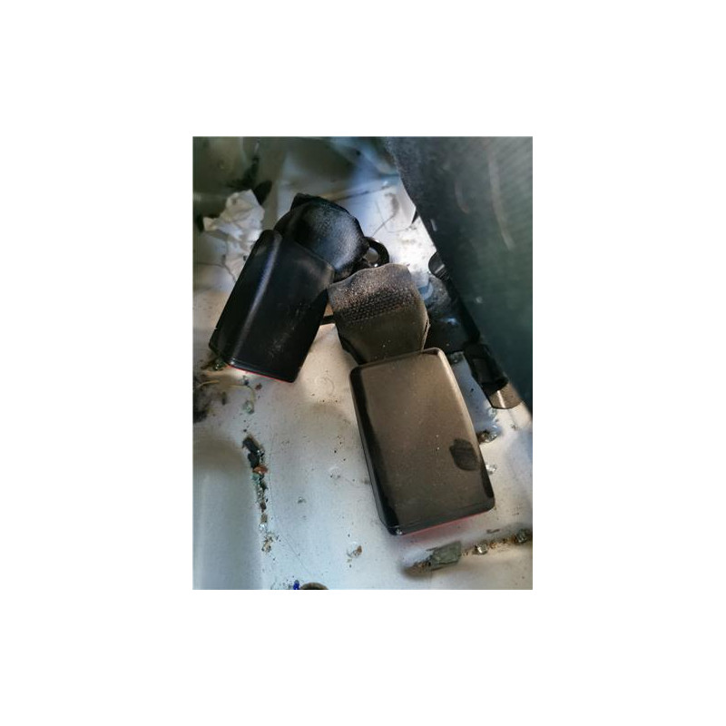 ANCLAJE CINTURON TRA. CENTRAL