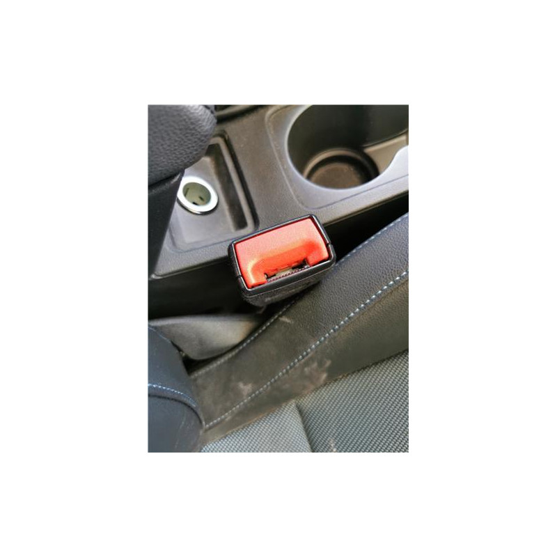 ANCLAJE CINTURON DEL. DCHO.