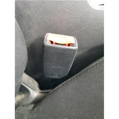 ANCLAJE CINTURON DEL. DCHO.