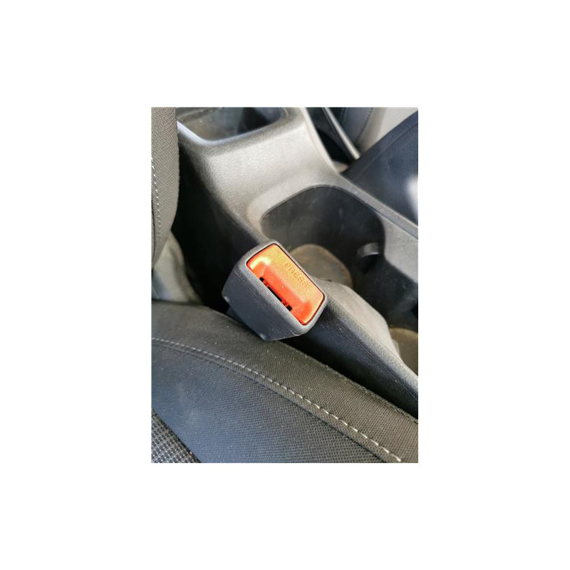 ANCLAJE CINTURON DEL. DCHO.