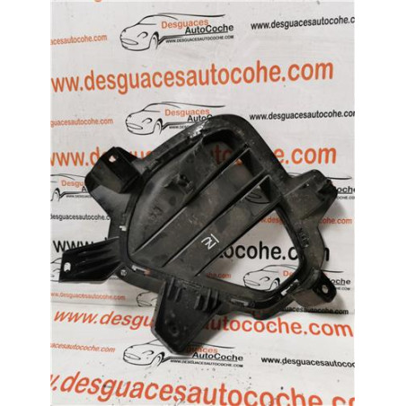 REJILLA PARAGOLPES DEL. IZDA.