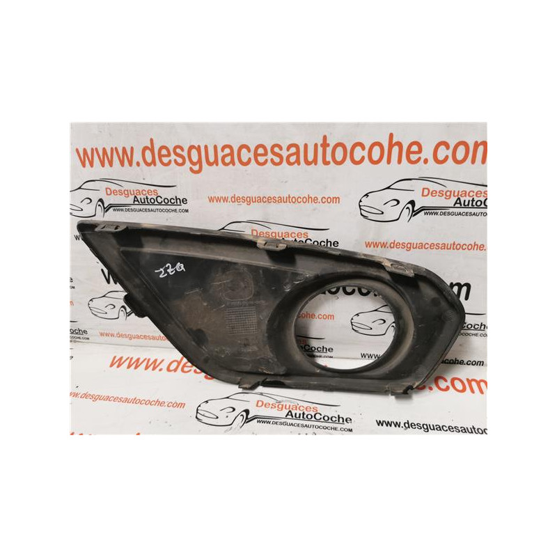 REJILLA PARAGOLPES DEL. IZDA.