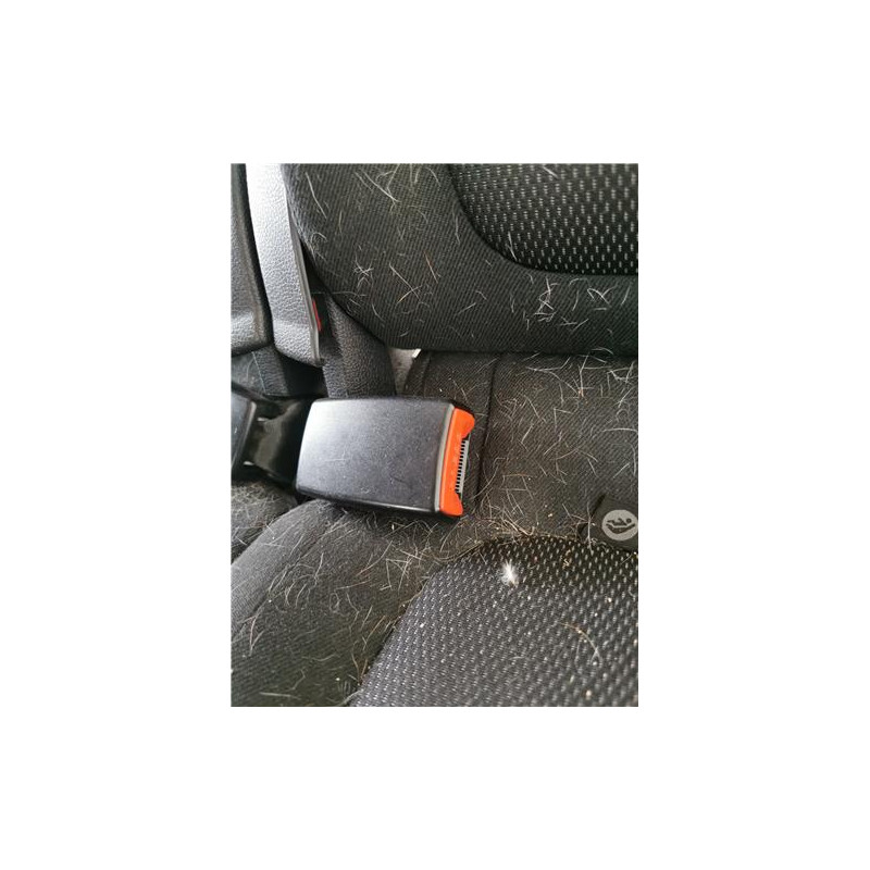 ANCLAJE CINTURON TRA. IZDO.