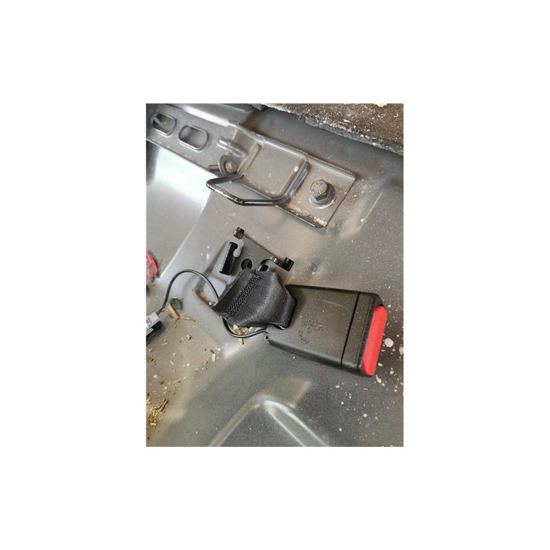 ANCLAJE CINTURON TRA. DCHO.