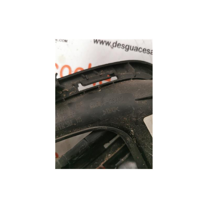 REJILLA PARAGOLPES DEL. DCHA.