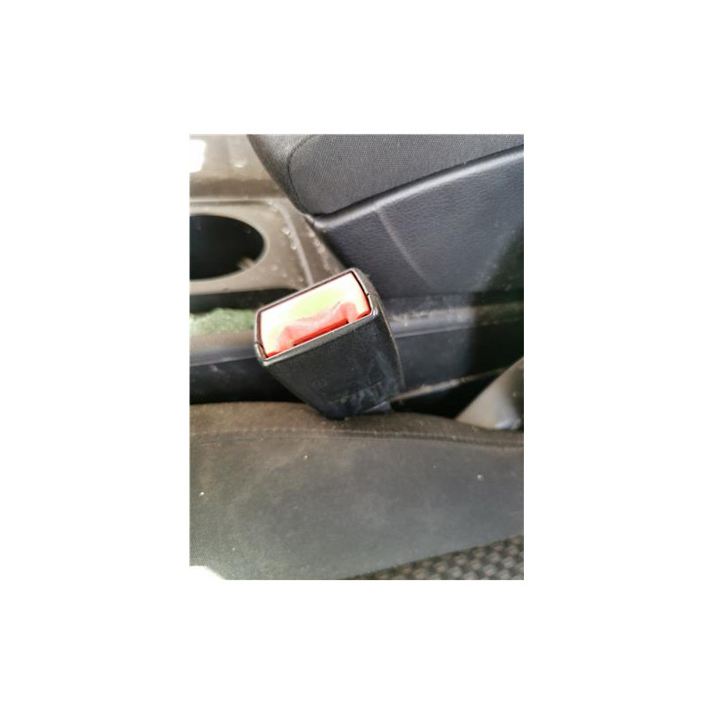 ANCLAJE CINTURON DEL. IZDO.