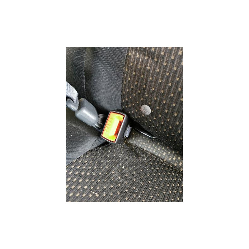 ANCLAJE CINTURON TRA. IZDO.