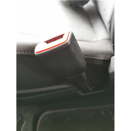 ANCLAJE CINTURON DEL. DCHO.