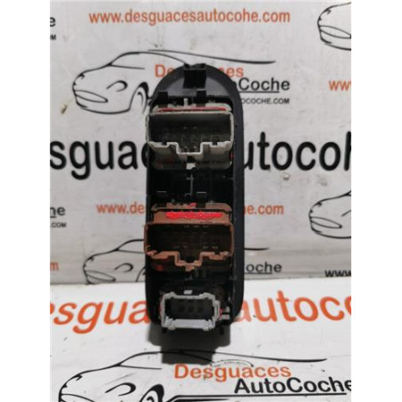 BOTONERA PUERTA DEL. IZDA.