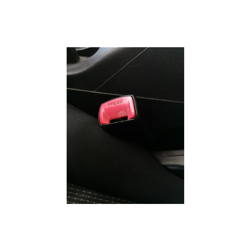 ANCLAJE CINTURON DEL. IZDO.