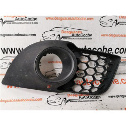 REJILLA PARAGOLPES DEL. DCHA.