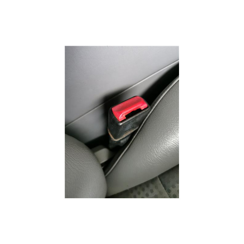 ANCLAJE CINTURON DEL. DCHO.