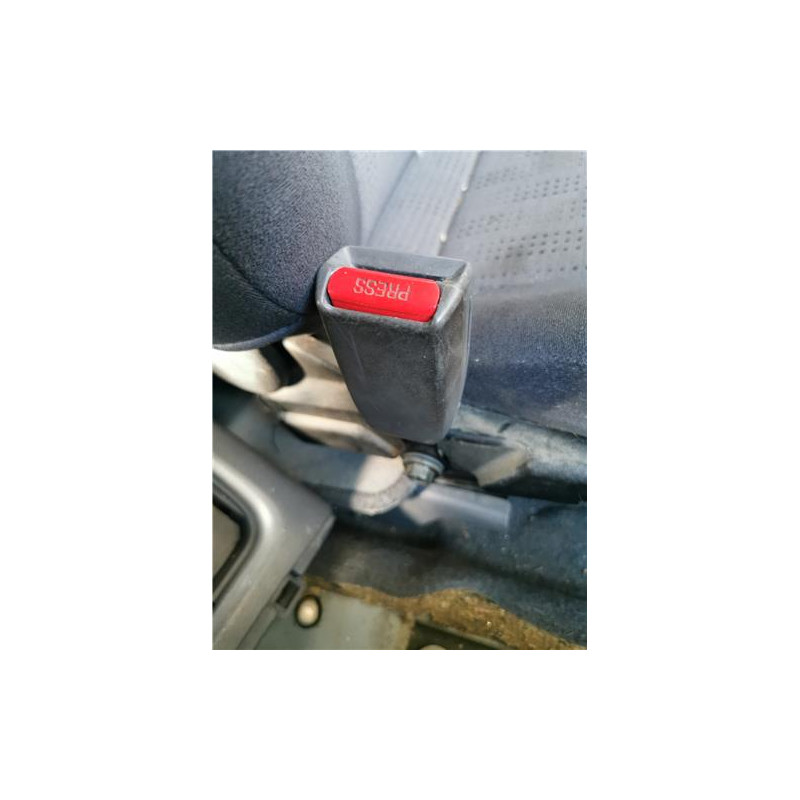 ANCLAJE CINTURON DEL. DCHO.