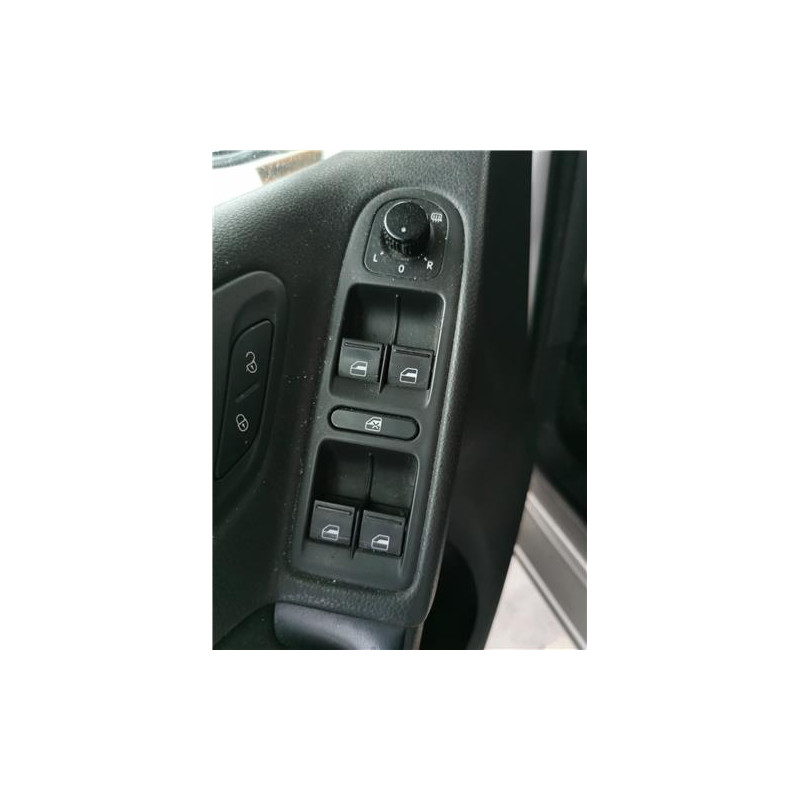 BOTONERA PUERTA DEL. IZDA.