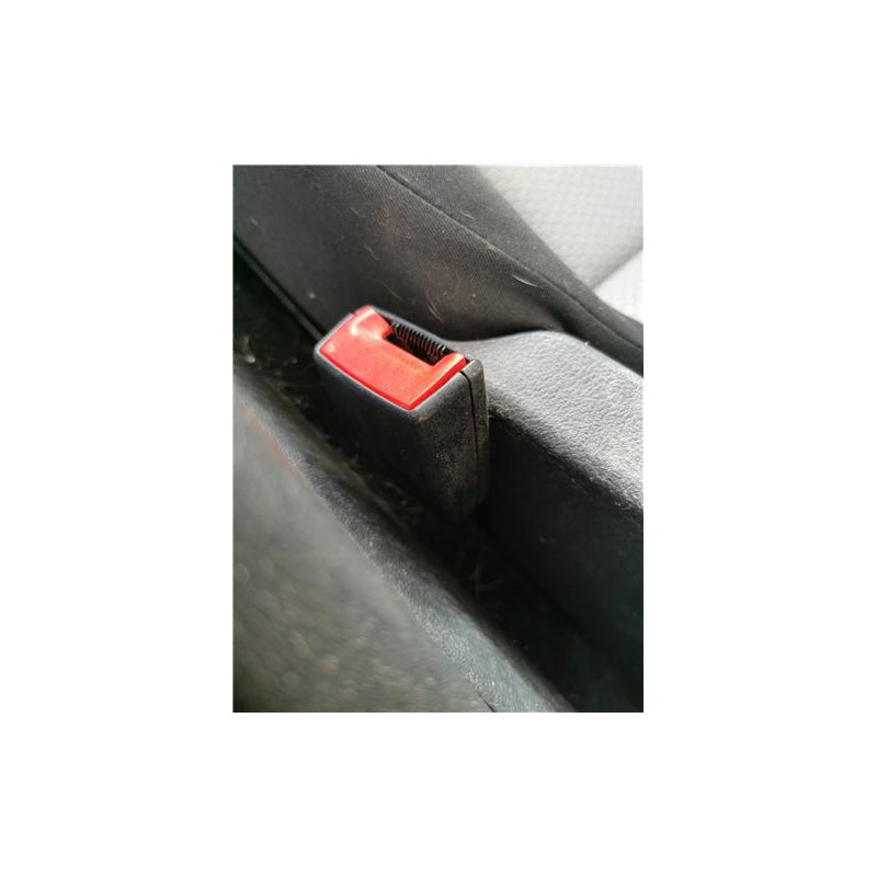 ANCLAJE CINTURON DEL. DCHO.