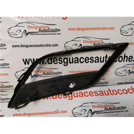 REJILLA PARAGOLPES DEL. IZDA.