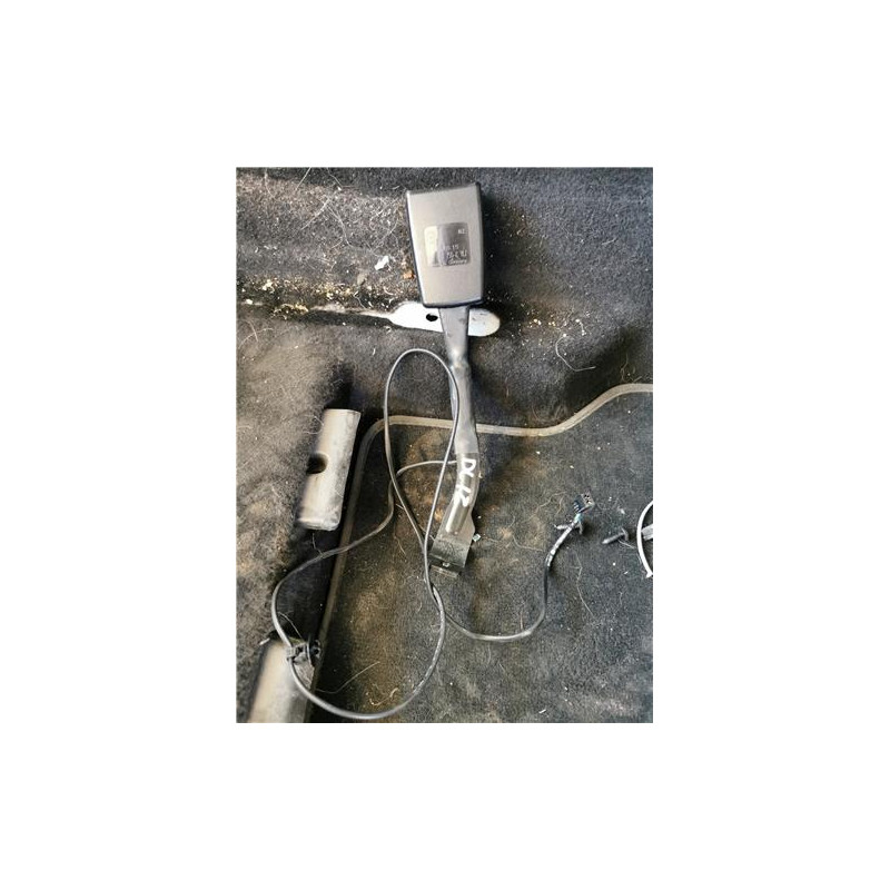 ANCLAJE CINTURON DEL. IZDO.