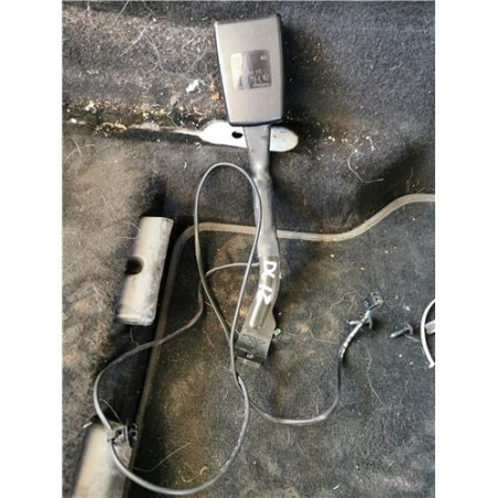 ANCLAJE CINTURON DEL. IZDO.