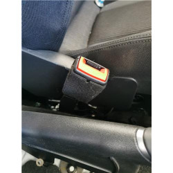 ANCLAJE CINTURON DEL. IZDO.